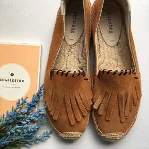 My feet grew half a size after pregnancy